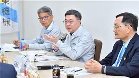 行政院長卓榮泰前往台中市參訪旭東機械工業股份有限公司（圖／行政院提供） 