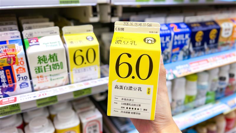元初豆坊高蛋白濃豆乳搭配燕麥脆餅