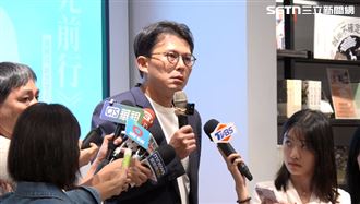 曝林昶佐陪洪慈庸急診照：黃國昌噁心夠沒