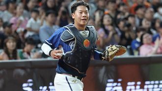 讚張育豪攻守俱佳　後藤光尊曝換捕手原因