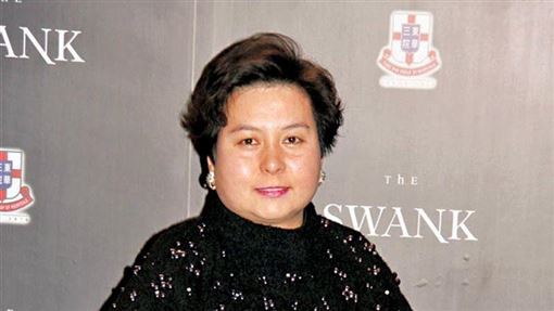 何超蕸乳癌病逝　醫急示警別碰5食物