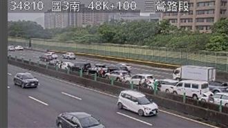 新／國3北上三鶯段9車連環撞　回堵4公里