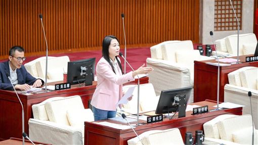 新聞封面
