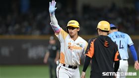 中職37年例行賽，統一獅指定打擊陳傑憲敲出單場第3安。（圖／記者劉彥池攝影）