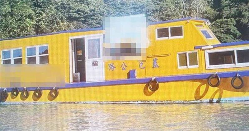 桃園男連偷兩艘船藏石門水庫。(圖/翻攝畫面)