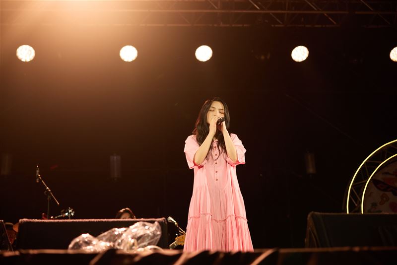 金曲歌后徐佳瑩6日晚間擔任《2026 ID.音樂節》壓軸嘉賓。(圖/ID.音樂節 提供)