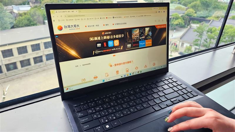 myfone網路門市6月同步推出熱門裝置與限時回饋活動,最高享1,200元回饋。(圖/台灣大哥大提供)