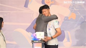 蔣萬安子遭批特權！她逆風：天生一手好牌
