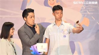 蔣得立有美國籍　他爆16歲前出國恐免當兵