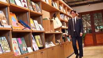 日本全國書店跌破1萬間　不及全盛期一半