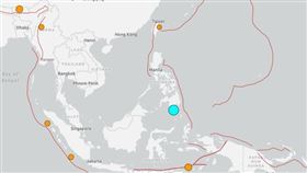 菲律賓8日一早發生規模7.8地震。（圖／翻攝自美國地質調查局（USGS））