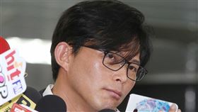 林昶佐退黨  黃國昌回應時代力量立委林昶佐1日宣布，即刻退出時代力量，以無黨籍身分投入台北市第5選區立委選戰，並支持總統蔡英文連任。時力立委黃國昌（圖）下午也接受媒體訪問。中央社記者郭日曉攝  108年8月1日