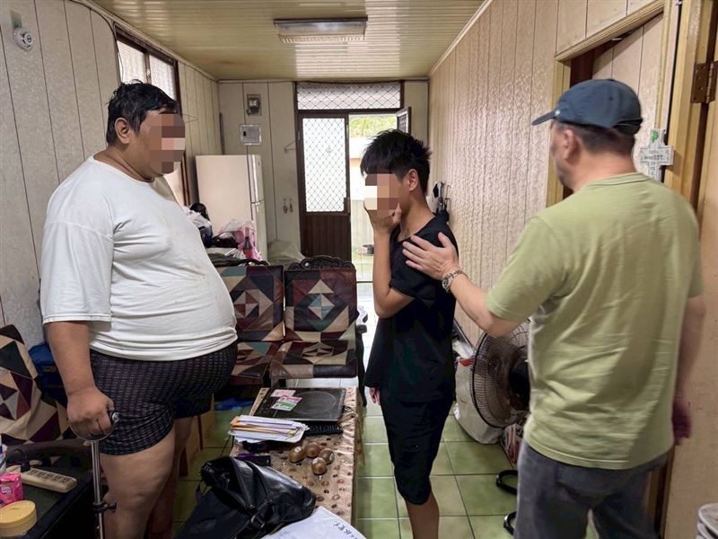 來不及陪兒到18歲!基隆肝硬化巨肚爸一個人在家過世,13歲兒子在寄養家庭「有感應」奔回家驚見父屍。(圖/翻攝自《愛的延續》公益協會臉書)