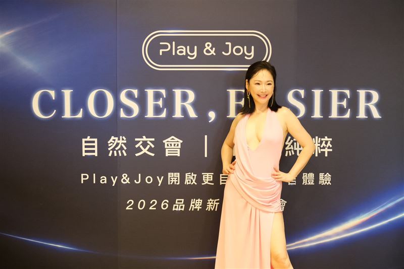 凍齡女神、全方位知性藝人王俐人。（圖/英諾美生物科技提供。）