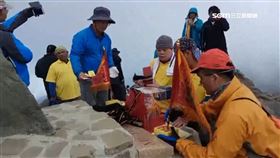 獨家／媽祖攻頂玉山招隊員　逾百人擲筊拚同行