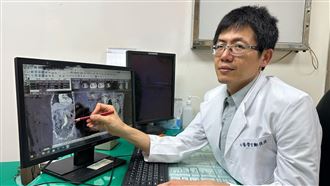 78歲翁復健突劇烈腹痛　主動脈竟剝離5CM