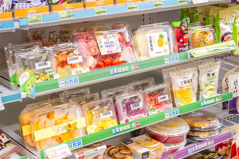 全家鮮果商機發威，截切水果年銷突破6億元。（圖／品牌業者提供）
