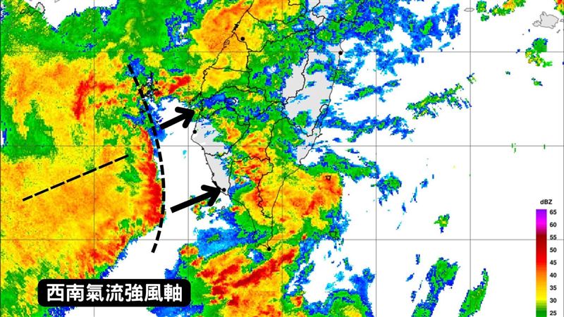 專家曝一圖示警:西半部嚴防劇烈雨勢