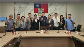 行政院打詐指揮中心8日召開「反詐騙宣導合作交流會議」。（圖／行政院提供）