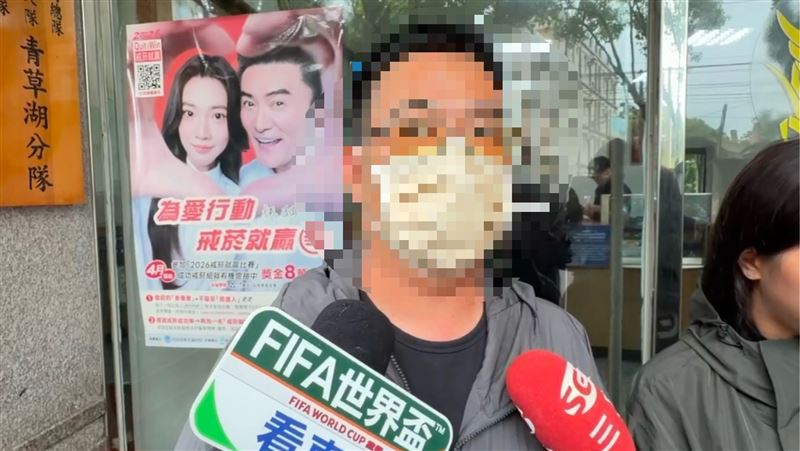 便當店謝姓老闆現身派出所。(圖/翻攝畫面)