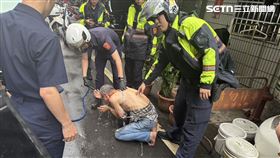 攔檢勤務,拒檢,逃逸,衝撞員警,毒駕,板橋（圖／翻攝畫面）