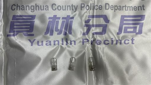 綠燈未駛被關切撞車逃逸　男涉毒駕遭送辦