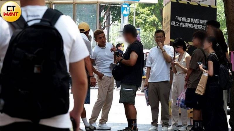沈玉琳病後首露面違規抽菸 西門町全被拍