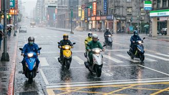 週末中部以南雷雨狂炸！沙德爾預估路徑曝