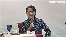 蕭美琴和記者茶敘分享出訪帛琉成果。（圖／帛琉隨團記者黎冠志攝影）