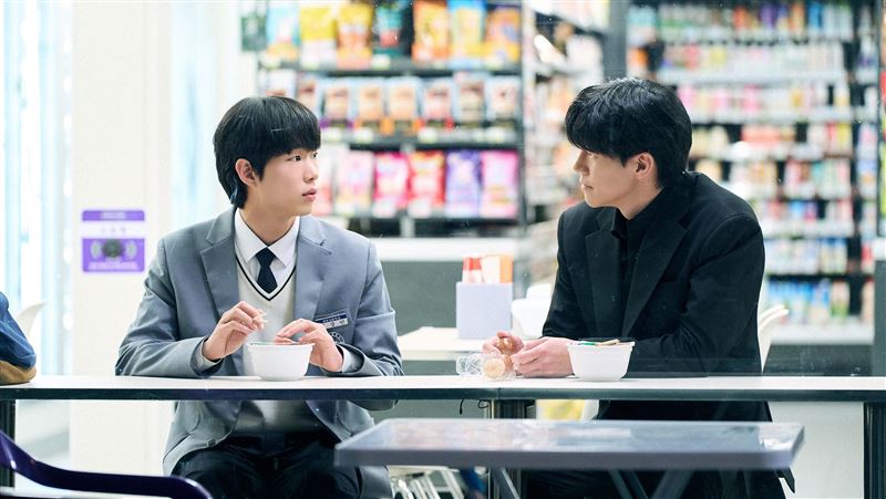 韓劇《鐵拳教育》上線後話題不斷。（圖／Netflix提供）