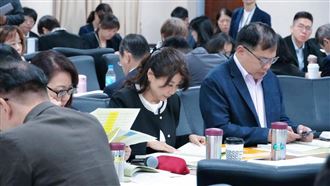 藍砍外交部1億421萬！綠委：無恥數字遊戲