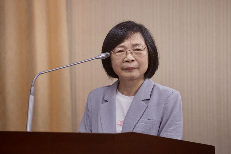 中選會副主委提名人沈淑妃出席立院委員會立院內政及司法聯席委員會10日審查中央選舉委員會委員被提名人人事同意權案，圖為中選會副主委被提名人沈淑妃列席委員會接受委員詢問。（圖／中央社）