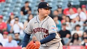 鄧愷威先發4局狂失7分。（圖／美聯社／達志影像）