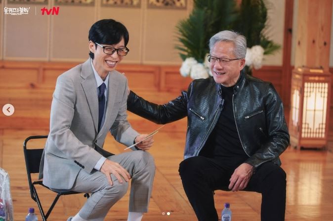 輝達狂飆成地表最強AI公司!黃仁勳揭財富密碼:痛苦終將變成禮物。(圖/翻攝自IG @youquizontheblock)