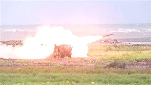 海馬士首度西海岸實彈射擊　震撼畫面曝