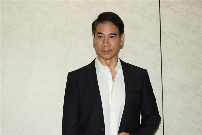 翁家明哽咽。（圖／記者鄭孟晃攝影）