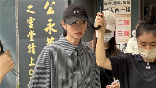 傅子純遺照造型曝　演藝圈好友湧靈堂送別