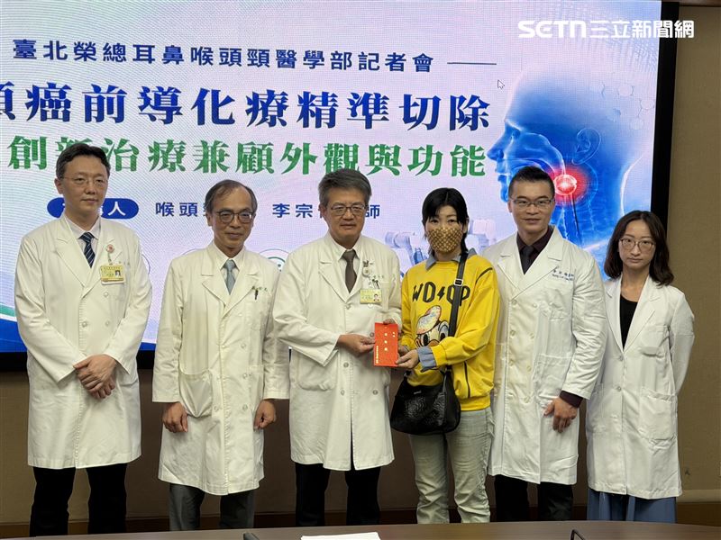 台北榮民總醫院利用「前導式化療＋精準經口機械手臂手術」，先用化療縮小腫瘤，再精準切除，保留病患外觀完整性，也有效恢復語言及吞嚥功能。（圖／記者蔣季容攝影）