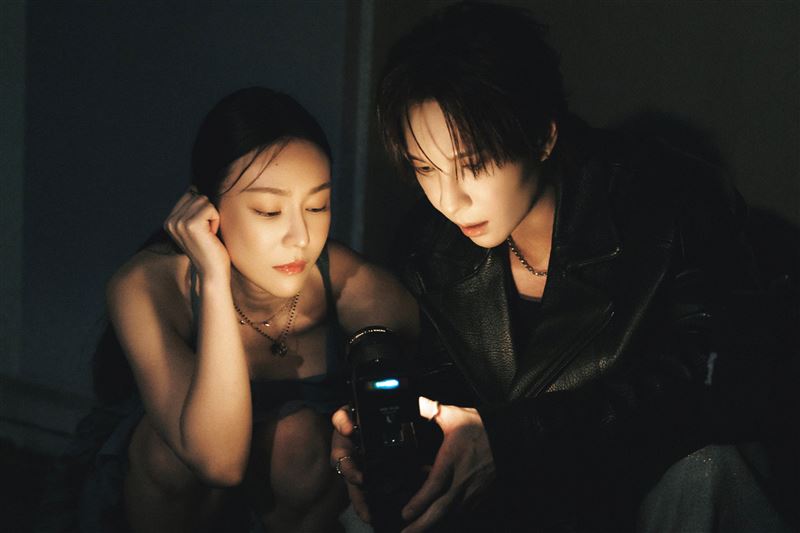 陳勢安與MV女主角剛見面，就要演出情緒濃烈的戲碼。（圖／索尼音樂提供）
