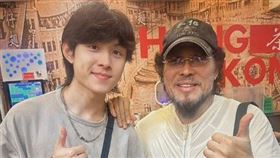 鄺澤東（左）巧遇張菲。（圖／翻攝自臉書）