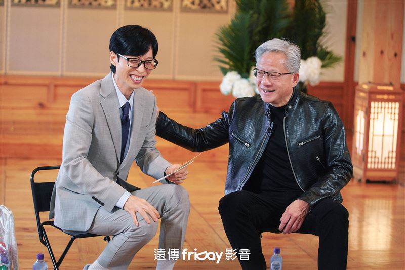 黃仁勳與劉在錫在《劉QUIZ ON THE BLOCK》中合體。（圖／ friDay影音提供）