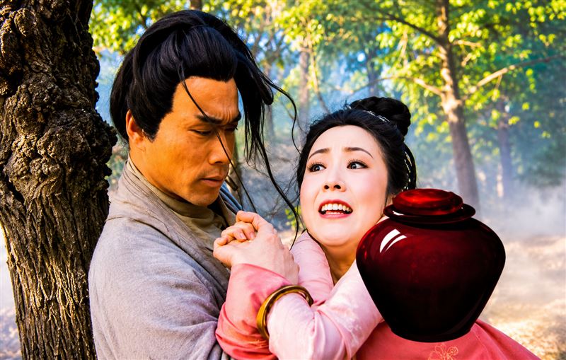 孫二娘差點毒死武松,武松不僅識破詭計,還輕鬆將孫二娘制服。不過,令人好奇的是, 孫二娘壞事做盡,武松為何不殺她?(影視示意圖/翻攝自百度百科)