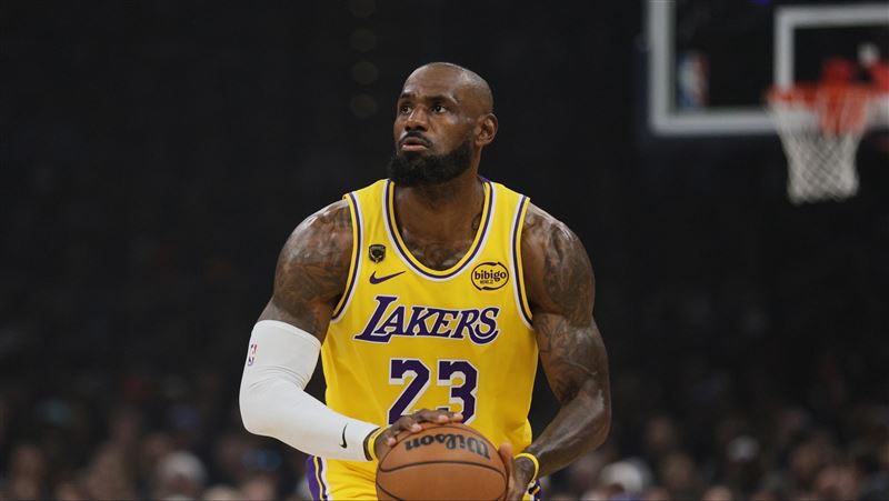 詹皇談GOAT爭論 手握狀元籤很難不選我