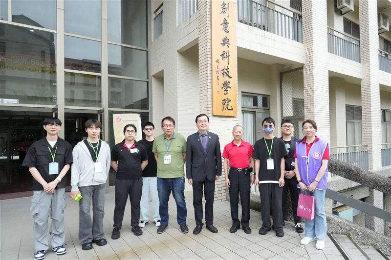 校長指出,佛光大學長期致力於打造以學生為本的學習環境。(圖/翻攝畫面)
