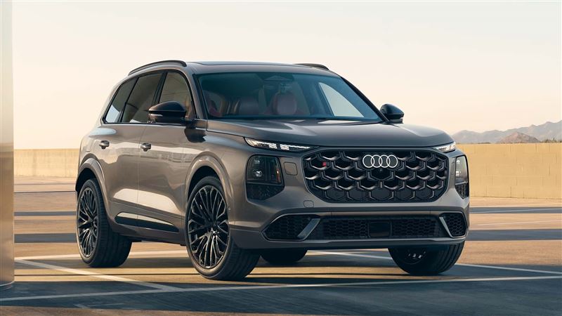 2027 Audi Q7搶先看 智慧燈光+頭等艙座