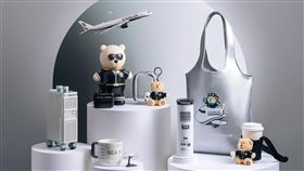 星宇航空+星巴克聯名系列萌翻登場 超人氣Bearista熊換上帥氣機師制服（圖／星宇航空提供） 