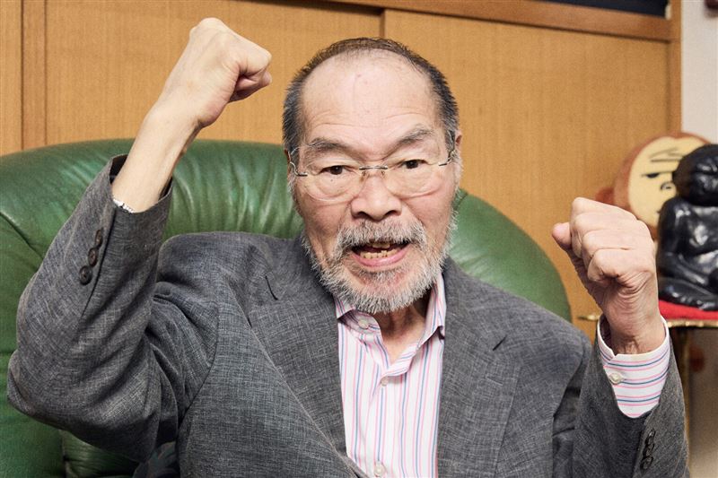 日本資深藝人兼前世界拳王葛茲石松(ガッツ石松)去世。(圖/翻攝自X平台)