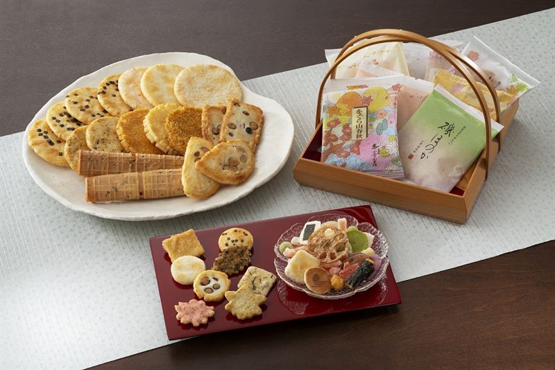 京都必買伴手禮「小倉山莊」強勢登台！海外首店攜手台隆旗下進駐信義新光三越A8，圖為香具山禮盒。（圖／品牌業者提供）