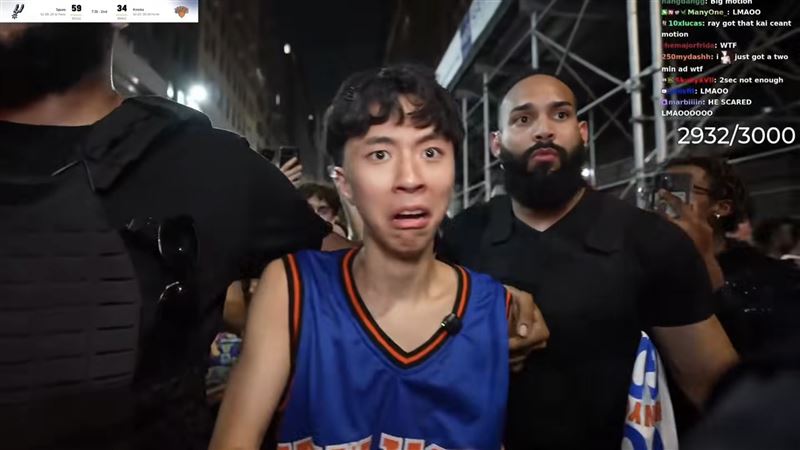 紐約暴動!最強高中生Ray雇2保鑣緊急撤離