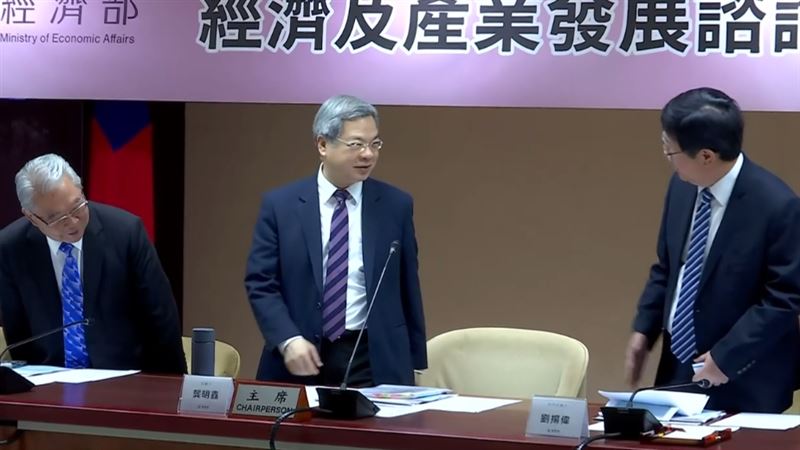 台電二期進度爆!龔明鑫認已完工90%